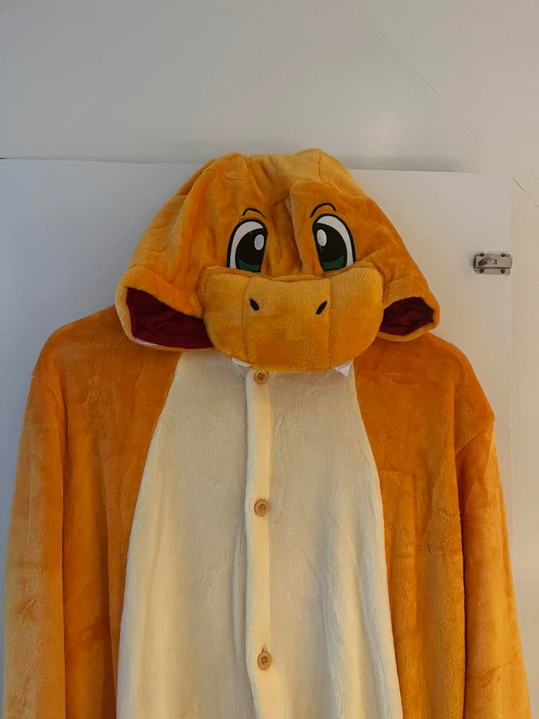 Charmander carnavals pak van Kimu maat L-xl, Ophalen of Verzenden, Zo goed als nieuw, Maat 56/58 (XL)