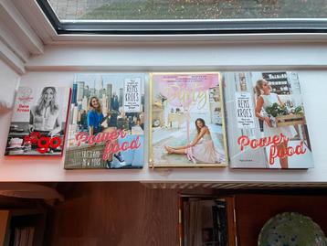 4 kookboeken Rens Kroes beschikbaar voor biedingen