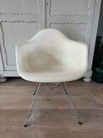 Witte Eames stijl DAR Kuipstoel eetkamerstoel, Ophalen