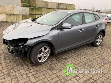 Stijl midden-links van een Volvo V40 (71400) beschikbaar voor biedingen