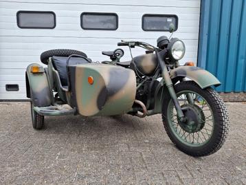 Zijspannen en zijspancombinties te koop gevraagd / gezocht beschikbaar voor biedingen