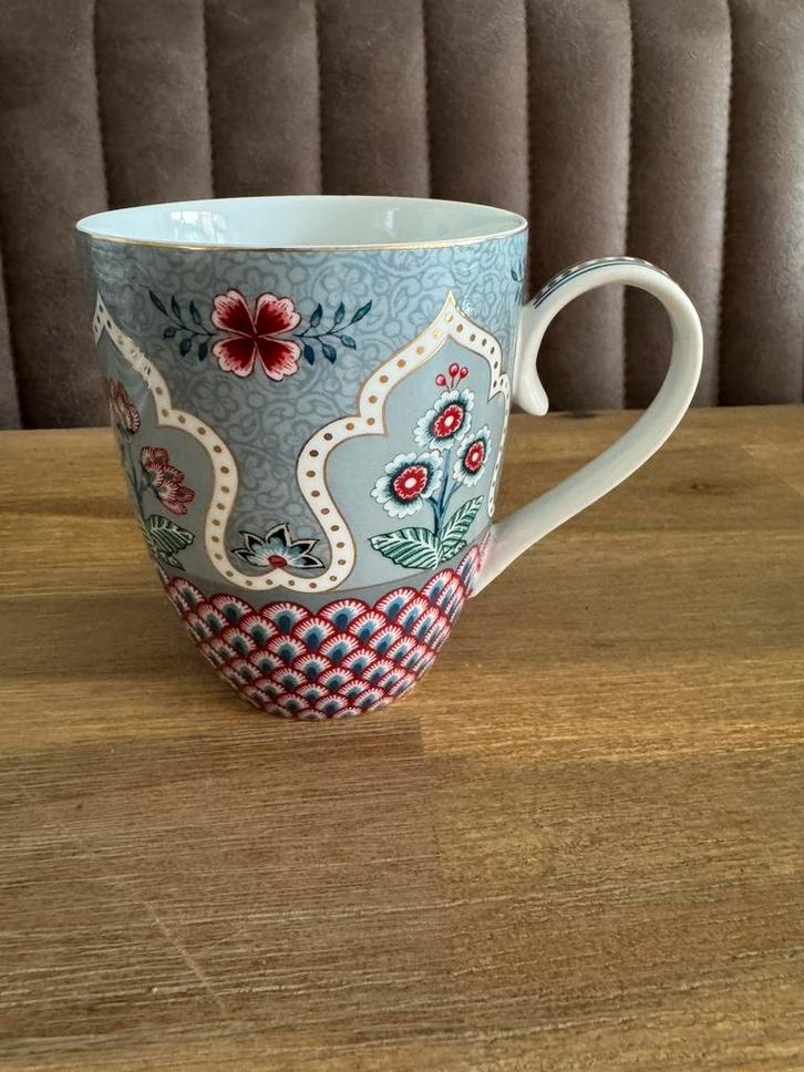 PIP studio mok groot model, Huis en Inrichting, Keuken | Servies, Zo goed als nieuw, Kop(pen) en/of Schotel(s), Overige stijlen