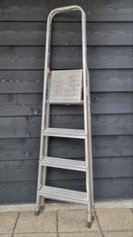 T-k 4 treden Keukentrap Huishoudtrap lichtgewicht aluminium, Doe-het-zelf en Verbouw, Ladders en Trappen, Ophalen, Trap, Opvouwbaar of Inschuifbaar