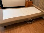 Eenpersoons elektrisch regelbaare Boxspring. 200 x 90 cm, Ophalen, 90 cm, Eenpersoons, Zo goed als nieuw