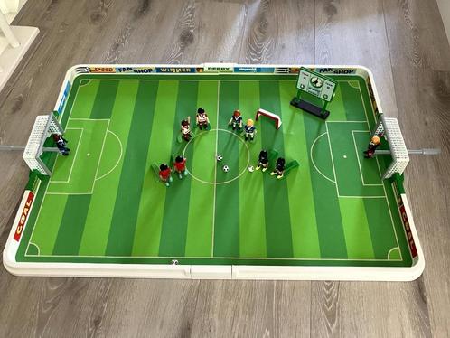 Retro voetbalspel van Playmobil, uren speelplezier!, Antiek en Kunst, Antiek | Speelgoed, Ophalen