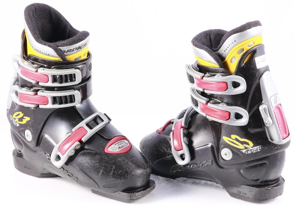 33 34 EU kinder skischoenen NORDICA SUPER 0.3, ski/walk, Gebruikt, 100 tot 140 cm, Schoenen, Ophalen of Verzenden
