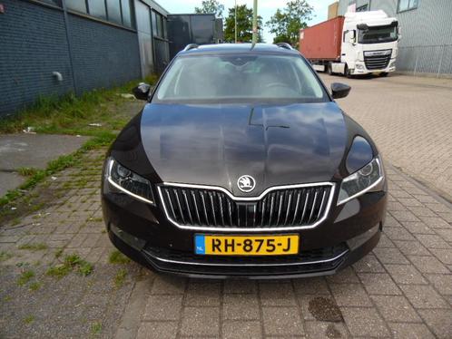 Skoda Superb Combi 2.0 TDI Style Business, Auto's, Skoda, Te koop, Superb, ABS, Achteruitrijcamera, Adaptive Cruise Control, Airbags