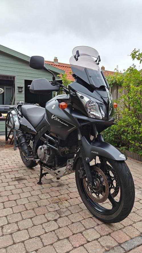 Suzuki V-Strom DL650 Black Rhino ABS met veel accessoires, Motoren, Motoren | Suzuki, Particulier, Toermotor, meer dan 35 kW, 2 cilinders