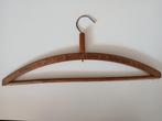 Kledinghanger., Ophalen of Verzenden, Gebruikt, Hout