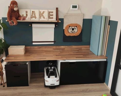 Complete speelhoek, kinderbureau, smastad, stuva kist, Kinderen en Baby's, Kinderkamer | Inrichting en Decoratie, Ophalen