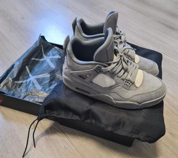 Nike Air Jordan 4 KAWS incl doos Maat 45 Zeer nette staat
 beschikbaar voor biedingen
