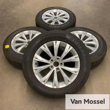 VW Tiguan Pirelli Scorpion Winter 215/65/R17 99H beschikbaar voor biedingen