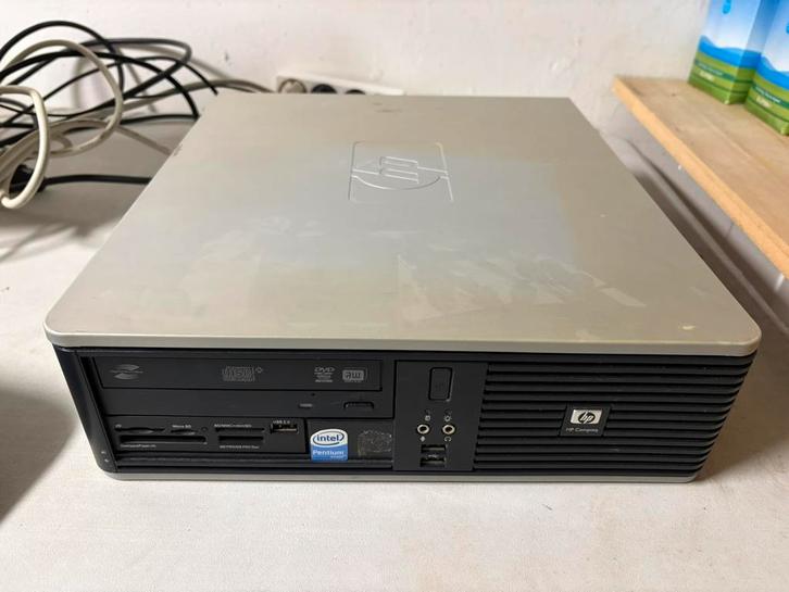 HP Compaq dc800 SFF / Pentium E5300 / 2GB RAM / DVD-RW enz., Computers en Software, Vintage Computers, Ophalen of Verzenden