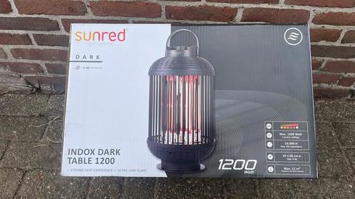 Sunred Tafelverwarmer Indox 1200 W halogeen zwart in de doos, Tuin en Terras, Terrasverwarmers, Nieuw, Elektrisch, Vloer, Draaibaar