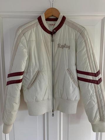 Replay Jacket [Vikings School Softball] beschikbaar voor biedingen