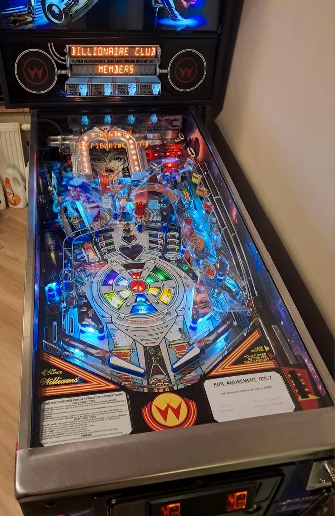 Williams The Machine bride of pinbot, Verzamelen, Automaten | Flipperkasten, Nieuw, Dot-matrix, Flipperkast, Williams, Ophalen