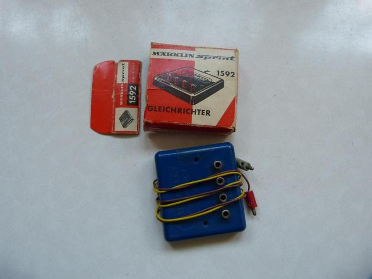 Märklin sprint 1592 gelijkrichter inclusief doosje €2,50, Hobby en Vrije tijd, Modeltreinen | H0, Gebruikt, Transformator of Voeding