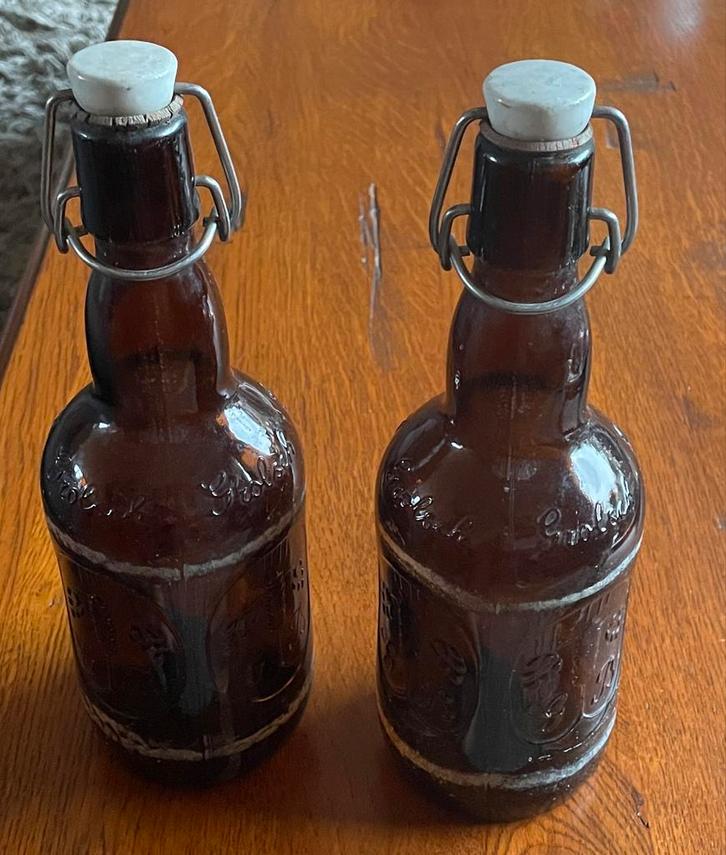 Oude Grolsch Beugelflesjes - Set van 2, Antiek en Kunst, Antiek | Glas en Kristal, Ophalen of Verzenden