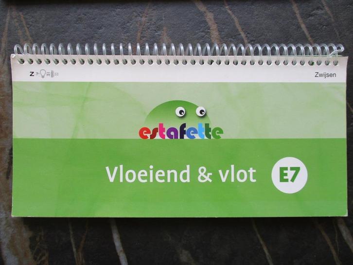 Vloeiend & Vlot Estafette ringboekje avi E7 Zwijsen Groep 7, Boeken, Kinderboeken | Jeugd | 10 tot 12 jaar, Zo goed als nieuw
