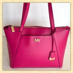 🌸Michael Kors schoudertas, leer, Ultra pink, Ophalen of Verzenden, Zo goed als nieuw, Roze, Schoudertasje