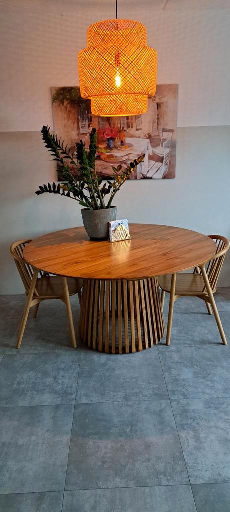 Teak tafel - Exclusief stoelen, Huis en Inrichting, Tafels | Eettafels, Zo goed als nieuw, 100 tot 150 cm, Vier personen, Rond