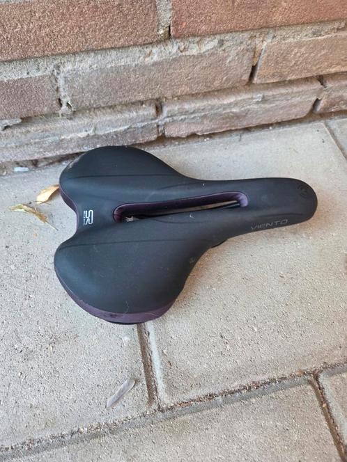 Selle Royal zadel in nieuwstaat., Fietsen en Brommers, Fietsonderdelen, Zo goed als nieuw, Algemeen, Zadel, Ophalen of Verzenden