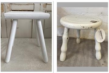 2x Brocante witte houten melkkrukjes - plantentafeltjes  beschikbaar voor biedingen