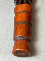 241023 Traditional Afrikaans Bamileke Bot kam uit Kameroen., Antiek en Kunst, Kunst | Niet-Westerse kunst, Ophalen of Verzenden
