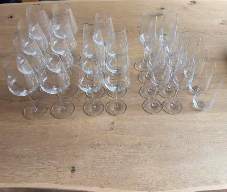 Vivo Kristalglazen Set - 27 Delig, Huis en Inrichting, Keuken | Servies, Zo goed als nieuw, Glas of Glazen, Effen, Glas, Ophalen