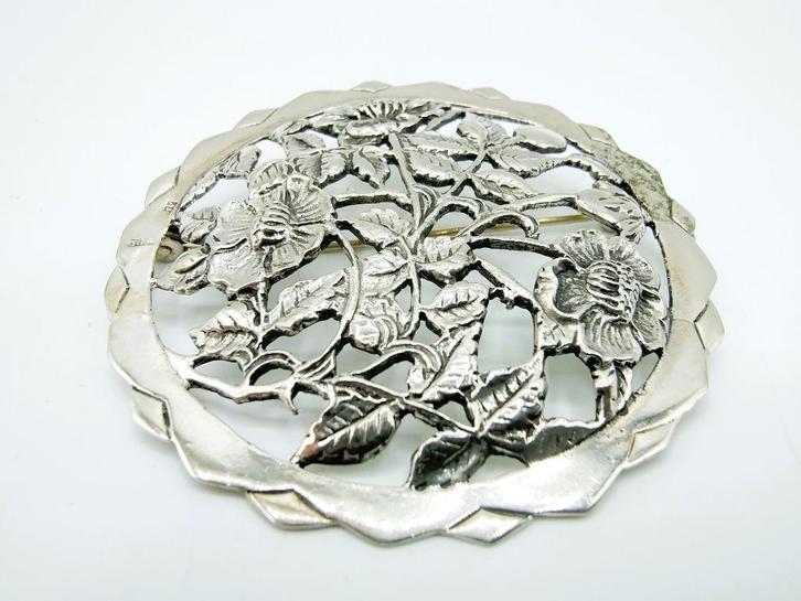 Zilveren bloembroche, Fa. Bijkamp en Co, Steenwijk, Sieraden, Tassen en Uiterlijk, Broches, Gebruikt, Zilver, Zilver, 4 tot 7 cm