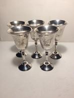 5 verzilverde glaasjes van E.P.N.S., Ophalen