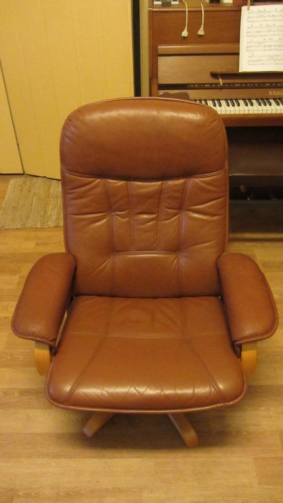 Mooie comfortabele fauteuil te koop - leer - cognac - etc., Huis en Inrichting, Fauteuils, Gebruikt, Hout, Leer, 50 tot 75 cm