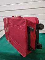 koffer  trolley rood, Sieraden, Tassen en Uiterlijk, Koffers, Ophalen of Verzenden, 'T Olde Gre-j, Info@toldegrej.nl, Endepoelstraat 20f Didam