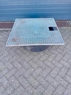 Ijzeren rek met ton, Tuin en Terras, Ophalen, Zo goed als nieuw, Vijverfilter