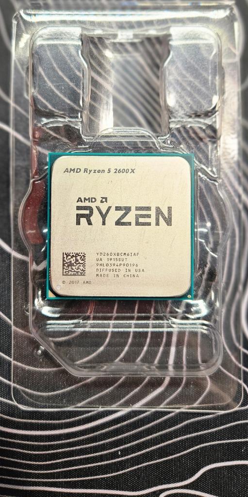 AMD Ryzen 5 2600X -  Met box & koeler - Nette staat, Computers en Software, Processors, Gebruikt, 6-core, 3 tot 4 Ghz, Ophalen