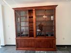 Vitrinekast, boekenkast 240x 40 x 250 hoog, Ophalen