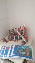 Lego brandweer karzerne 60004 compleet, Ophalen of Verzenden, Zo goed als nieuw