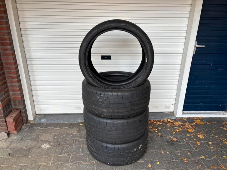 Gebruikte zomerbanden 285/35/23 107y, Auto-onderdelen, Banden en Velgen, Band(en), Zomerbanden, Overige maten, 285 mm, Personenwagen