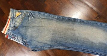Replay Men's Straight Leg Blue Wash Jeans. maat 30/32
