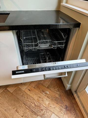 Te koop: Siemens inbouwvaatwasser (SN64D004EU) uit 2017 beschikbaar voor biedingen