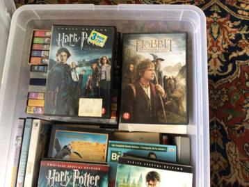 Box met DVD’s beschikbaar voor biedingen