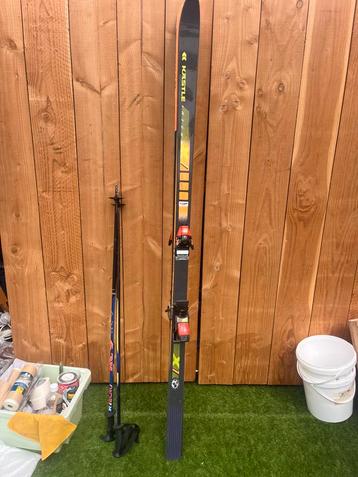 Ski’s beschikbaar voor biedingen