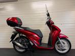 Gave en jonge Honda SH150i slechts 5600km!, Motoren, Motoren | Honda, Scooter, HONDA, Bedrijf, Onbekend