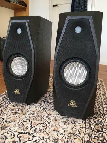 Avalon Acoustics Mixing Monitors + Stands