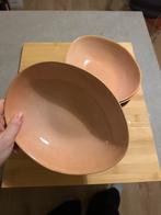Gusta diepe borden koraal roze, Ophalen, Zo goed als nieuw, Overige materialen, Koekenpan of Braadpan
