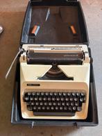 Typmachine Triumph gabriele 25 met koffer, Diversen, Typemachines, Ophalen, Gebruikt