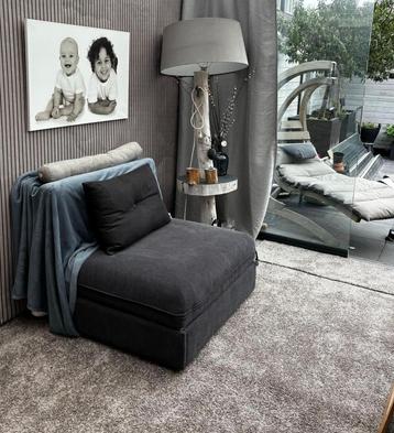 Ikea Vallentuna antraciet geribd rib slaapbank bankje grijs