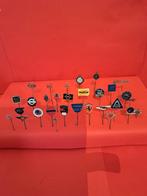 30 mooie oude auto speldjes, Verzamelen, Speldjes, Pins en Buttons, Ophalen of Verzenden, Gebruikt, Overige onderwerpen