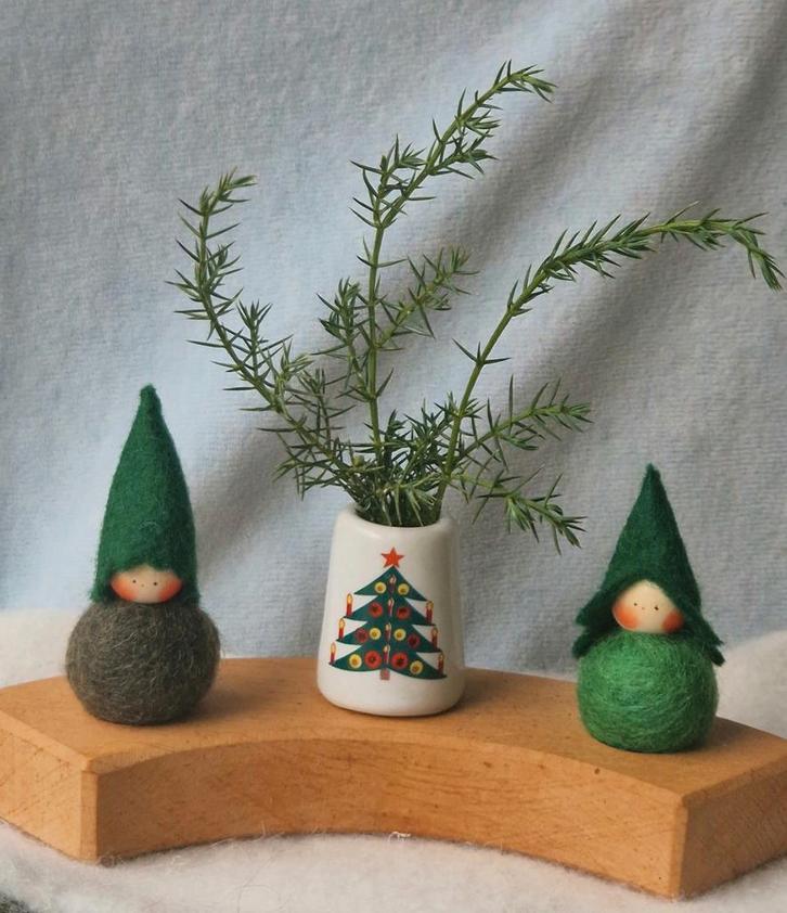 Kerst Advent jaarring steker Dennenboom Kerstboom kabouter, Hobby en Vrije tijd, Vilt, Nieuw, Figuurtje(s), Wolvilt, Verzenden