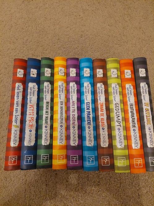 Het leven van een Loser - Complete Serie 1-10 (Gebonden), Boeken, Kinderboeken | Jeugd | 10 tot 12 jaar, Gelezen, Ophalen of Verzenden
